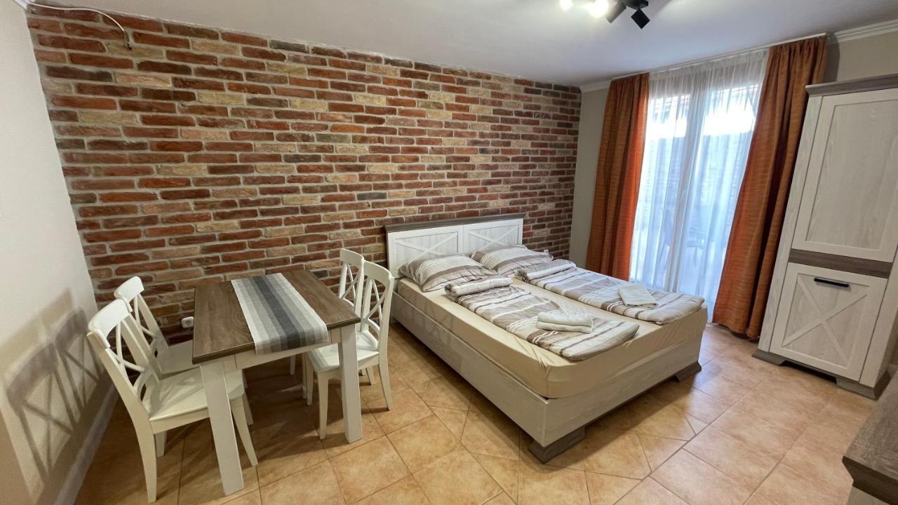 Dalma Apartment Gyula Exterior photo