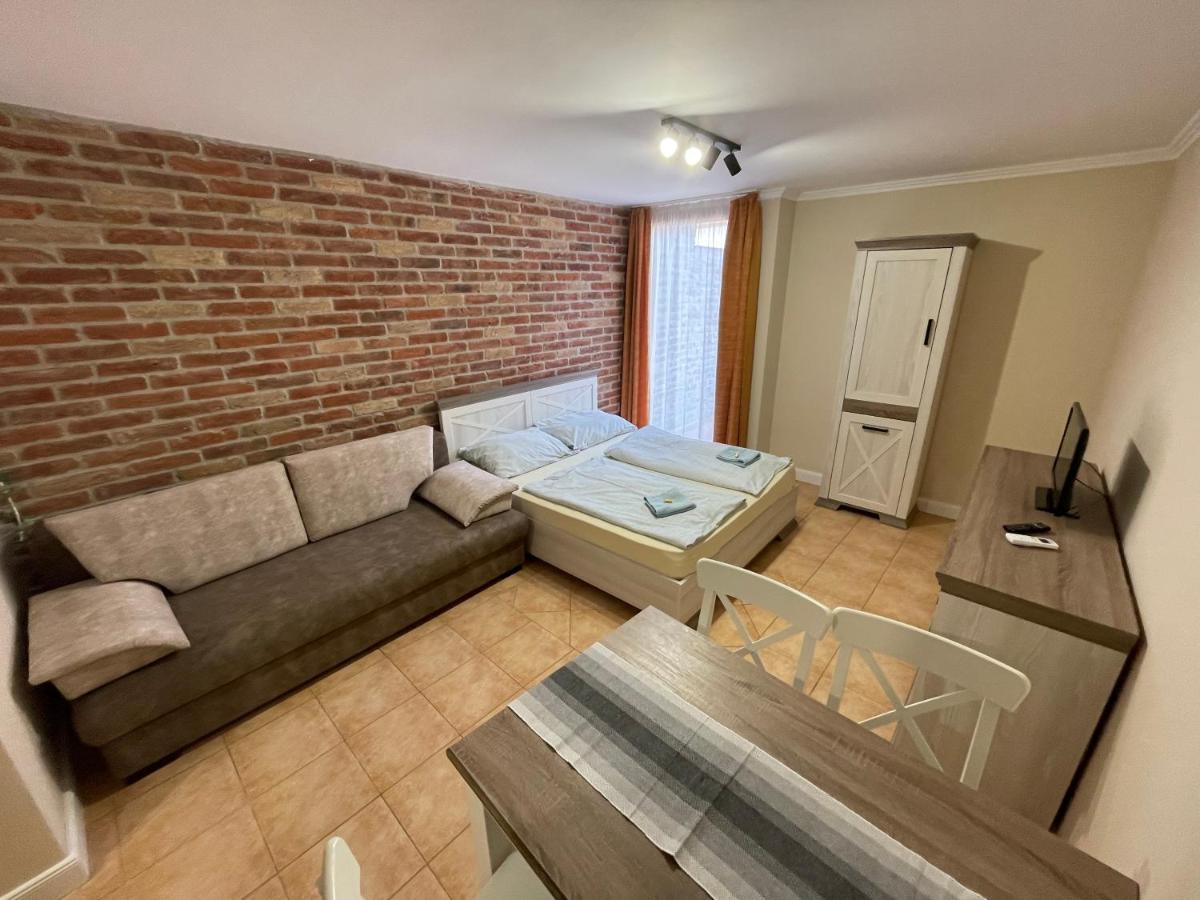 Dalma Apartment Gyula Exterior photo