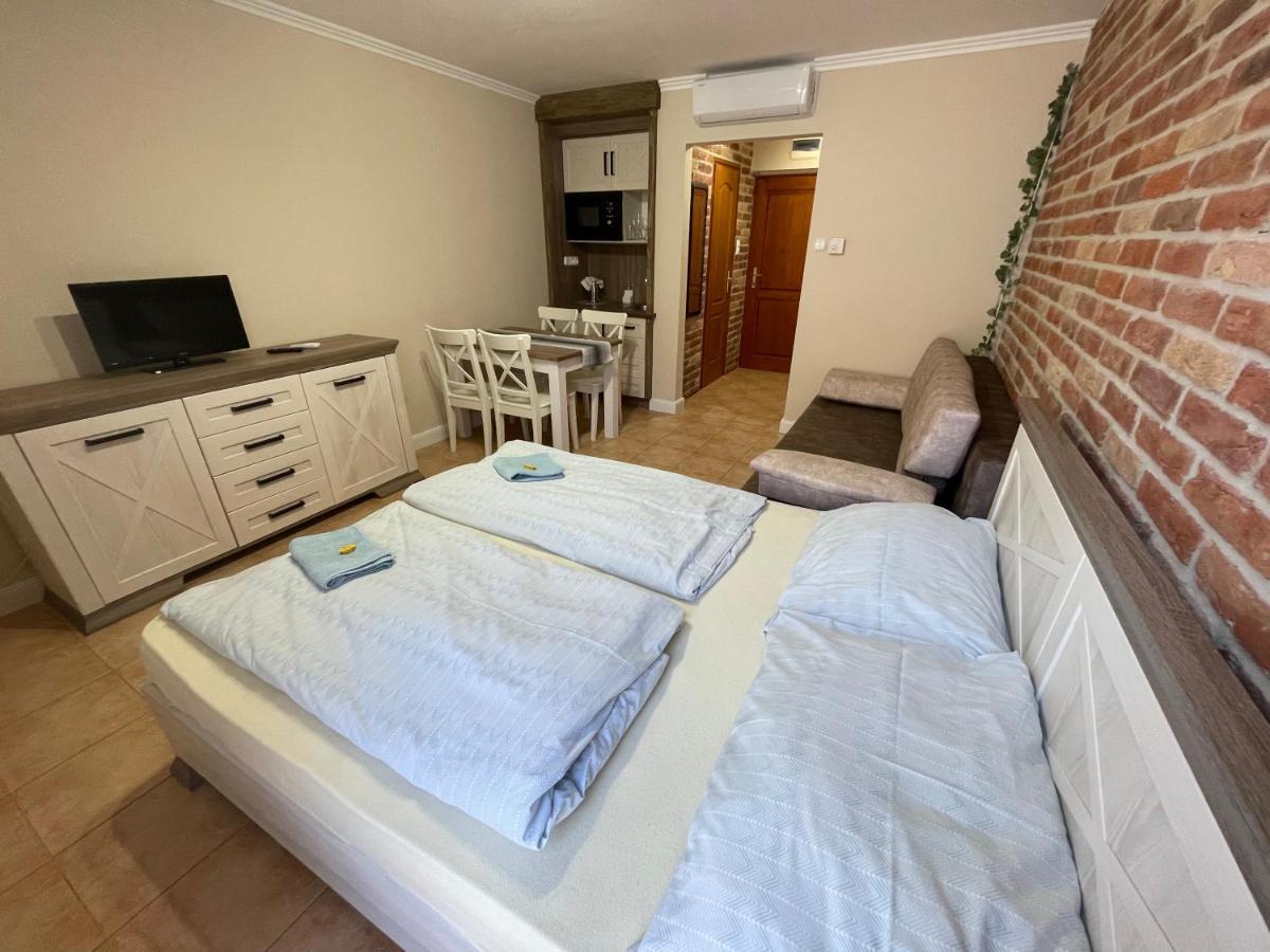 Dalma Apartment Gyula Exterior photo